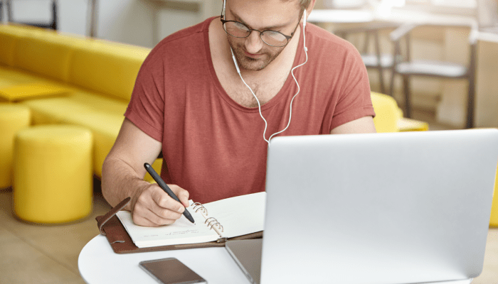 10 Best Budget Laptops in India [Updated List]