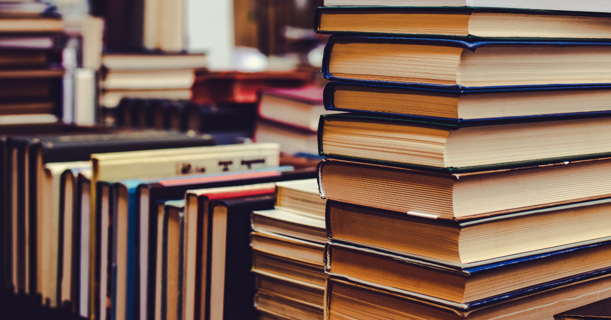 7 Best Hindi Books to Read for Those Who Love Indian Literature