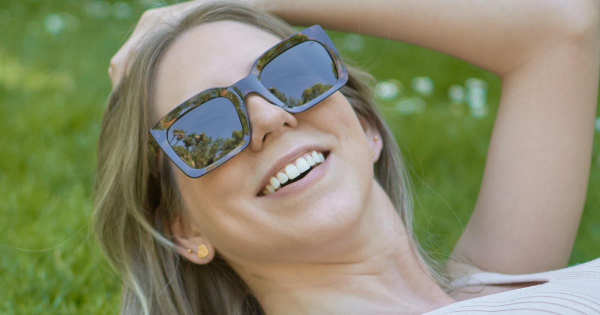 15 Best Square Sunglasses in India to Make You Look Instantly Attractive