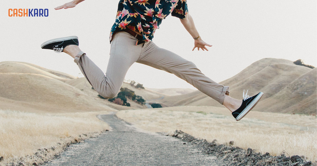 12 Best Chinos Brands in India That Offer Comfort & Style