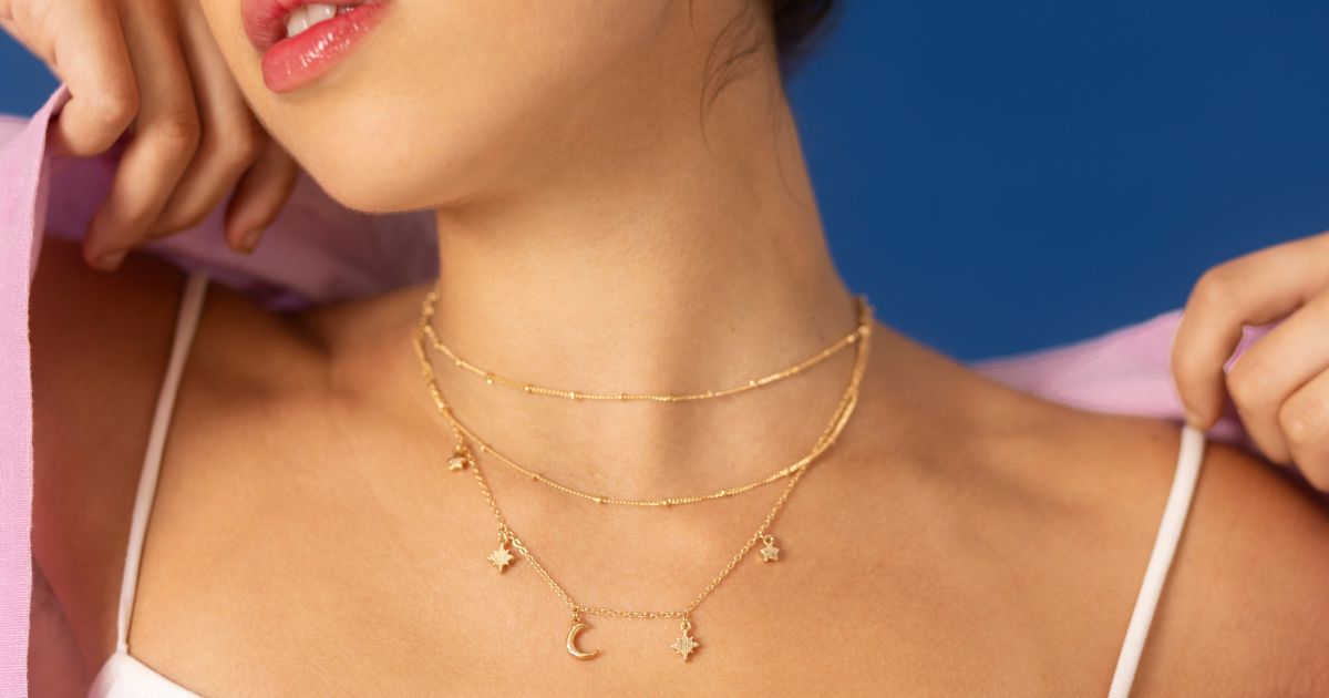 10 Best Women’s Necklaces in India