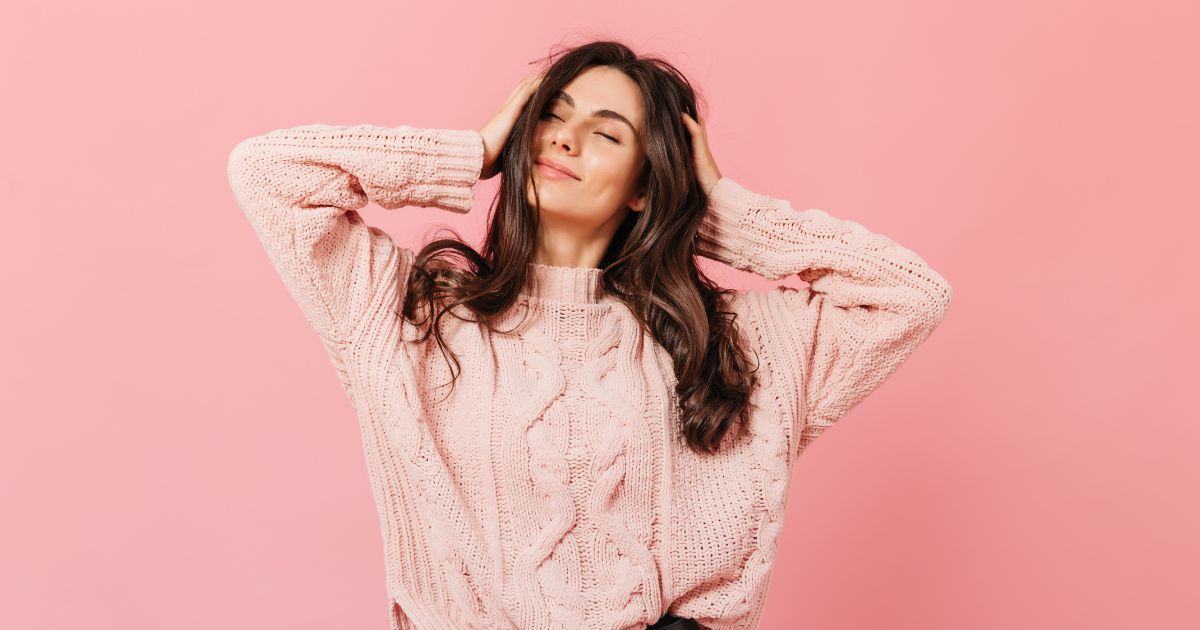 11 Best Women’s Sweaters in India to Keep You Warm and Cosy