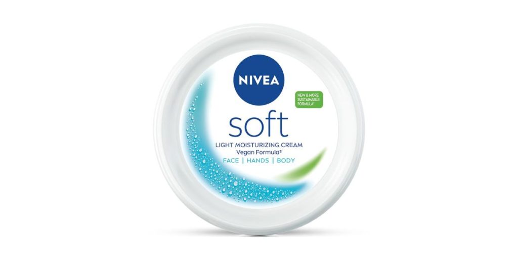 NIVEA Soft Light Moisturiser