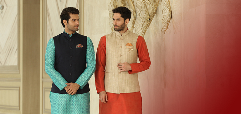 9 Men’s Kurtas By Manyavar To Nail That Debonair Look