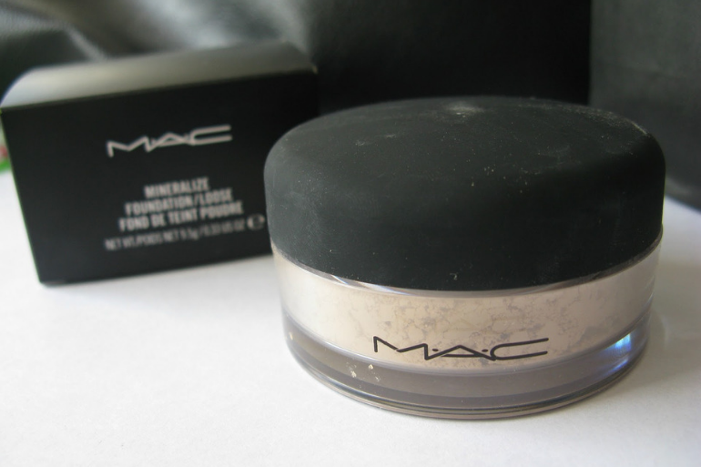 M.A.C Mineralize Foundation Loose – Review