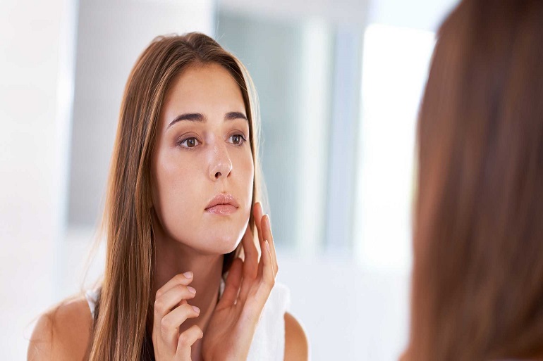 Bio Oil Review in India: A Must Have Product To Lighten Scars