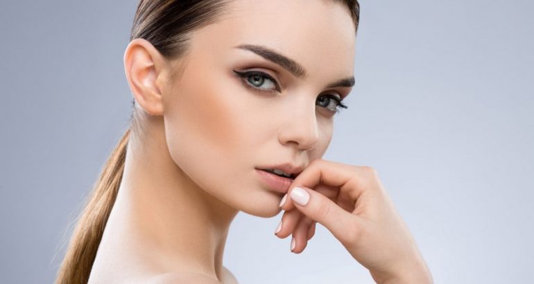 How To Get Thicker Eyebrows Naturally?